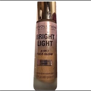 Revolution Bright Light 4-in-1 Face Glow - Luminous Deep